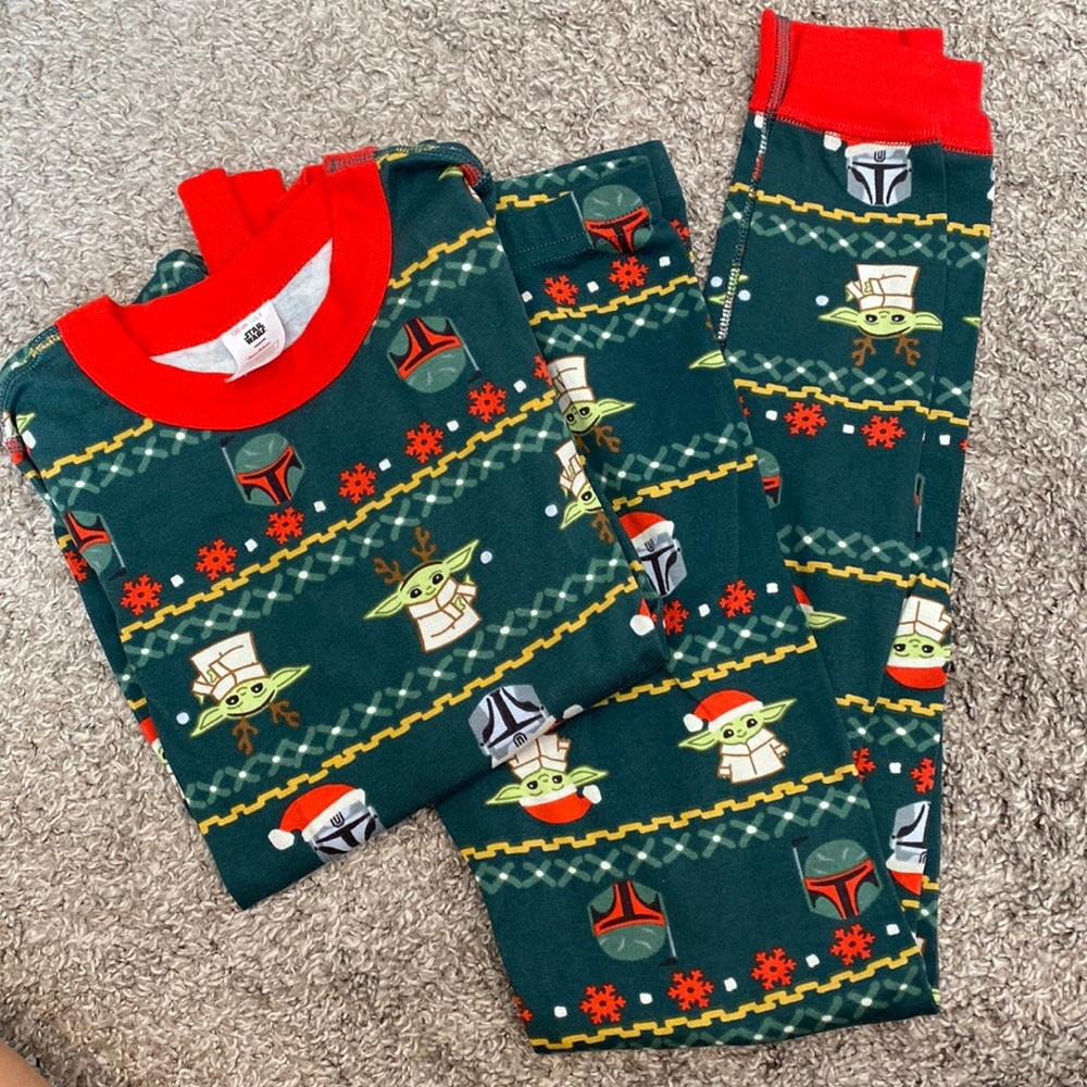 Hanna Andersson: Star Wars Grogu Holiday pajama